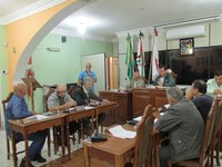 Projeto de Lei que dispõe sobre campanha anual de conscientização para vacinação de cães contra cinomose, de autoria de Josiel Queiroz, é aprovado pela Câmara