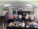 Câmara recebe visita de representantes da APOLEGIS
