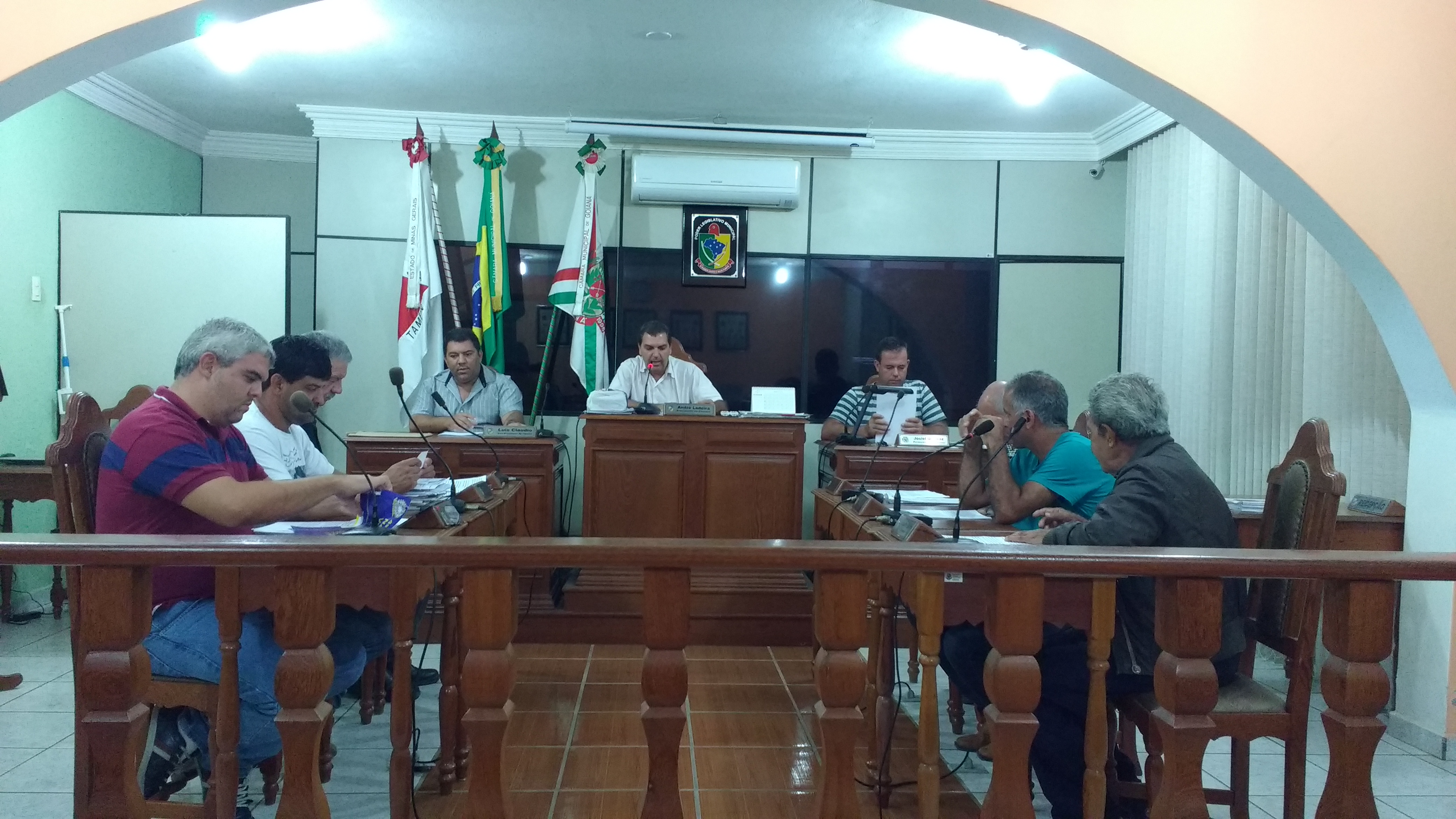 Saúde pública é tema principal em reunião na Câmara